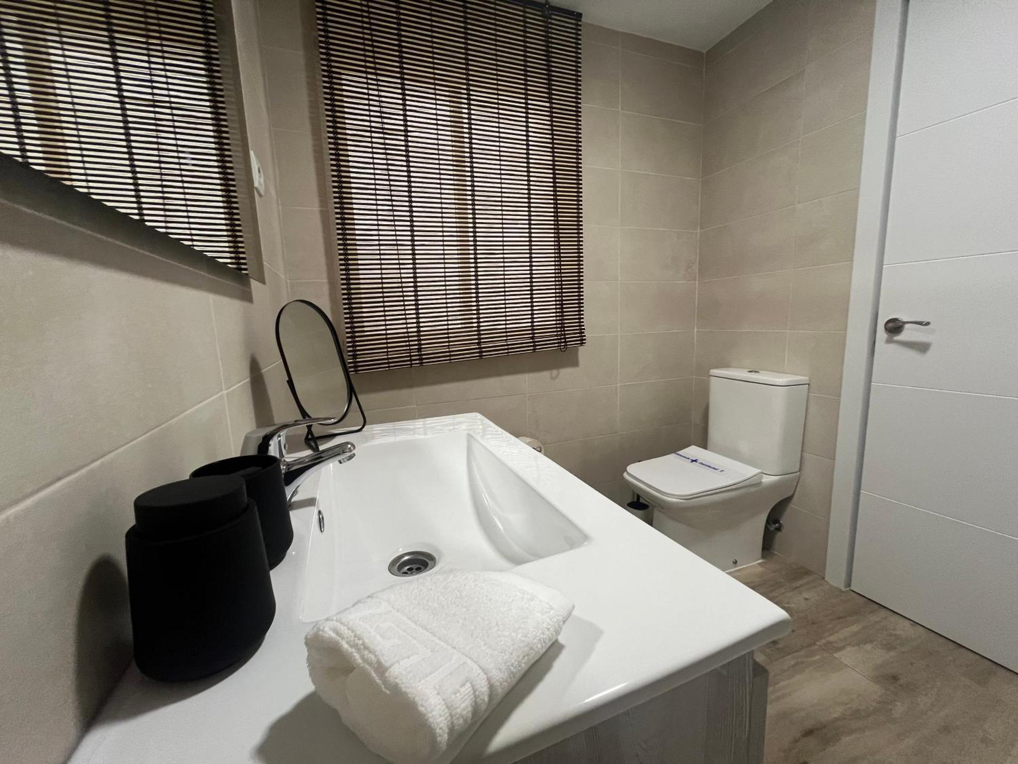 Love Rent4 Malaga Huelin Экстерьер фото