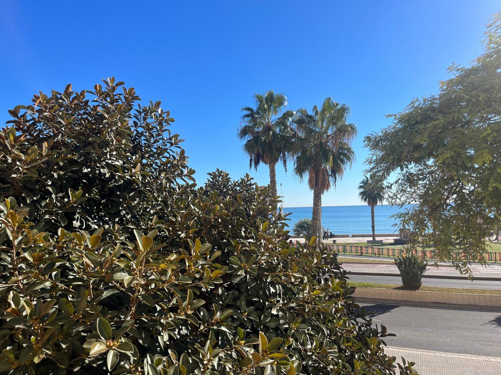 Love Rent4 Malaga Huelin Экстерьер фото